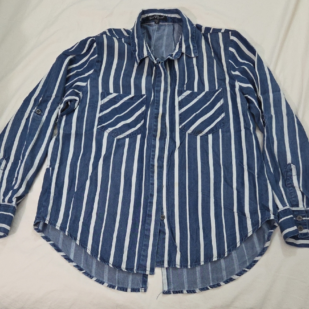 VELVET HEART, Navy and White Striped Shirt